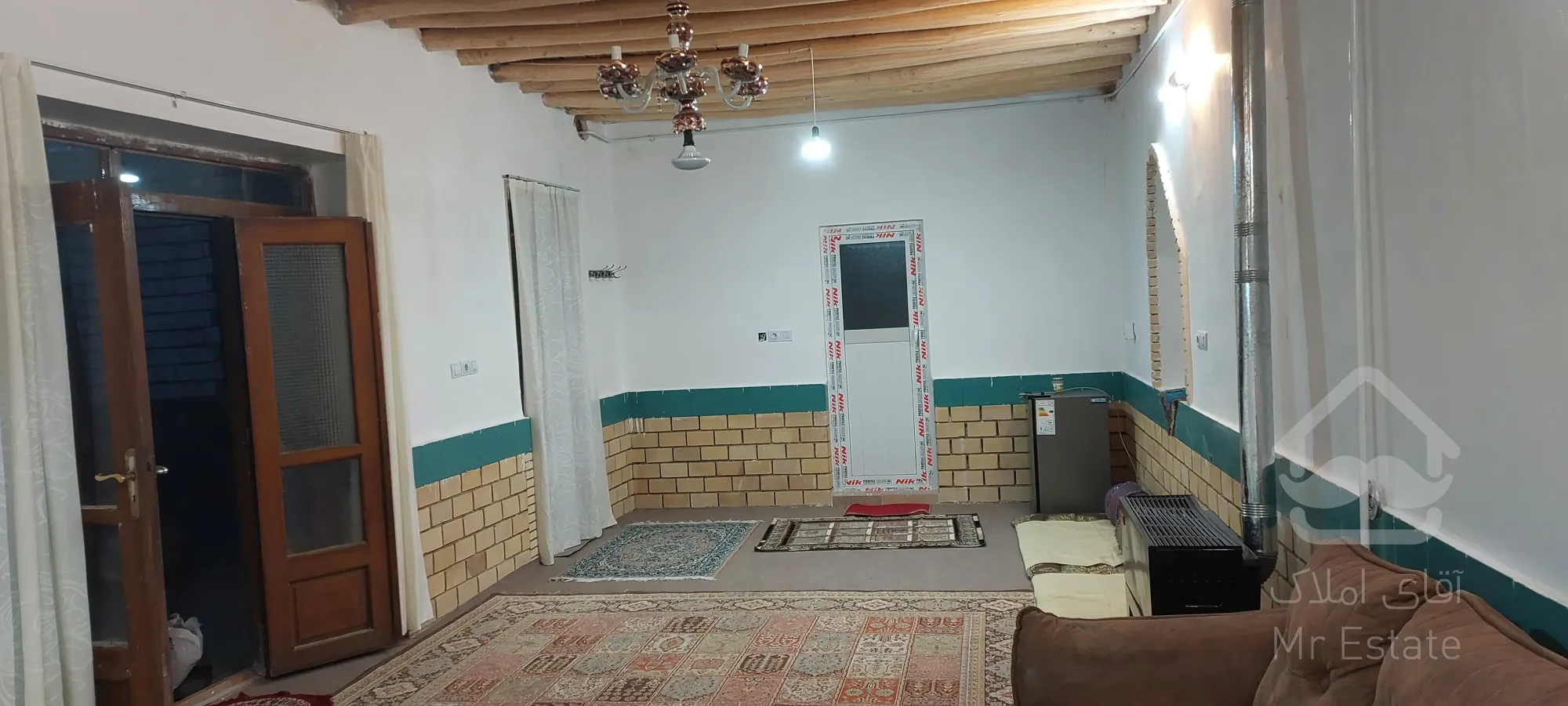 منزل ویلایی در چادگان