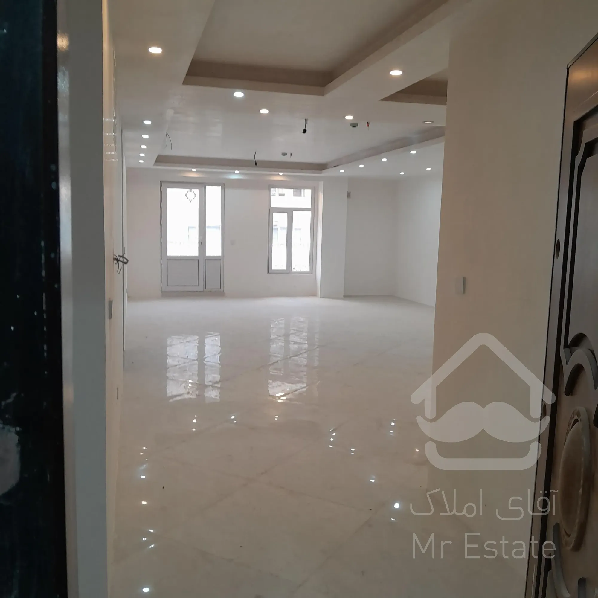 آپارتمان/سه خواب/برند /فردیس