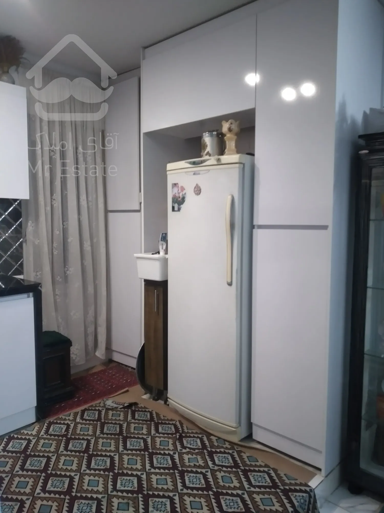 طبقه ۸۰ متری یک خوابه نوساز