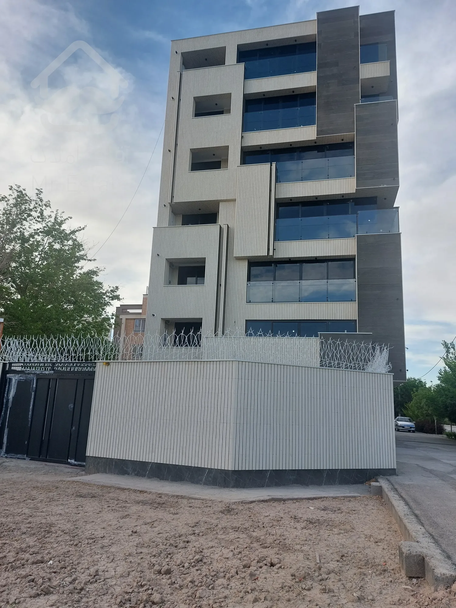 فروش آپارتمان زیباترین منظره با نور عالی