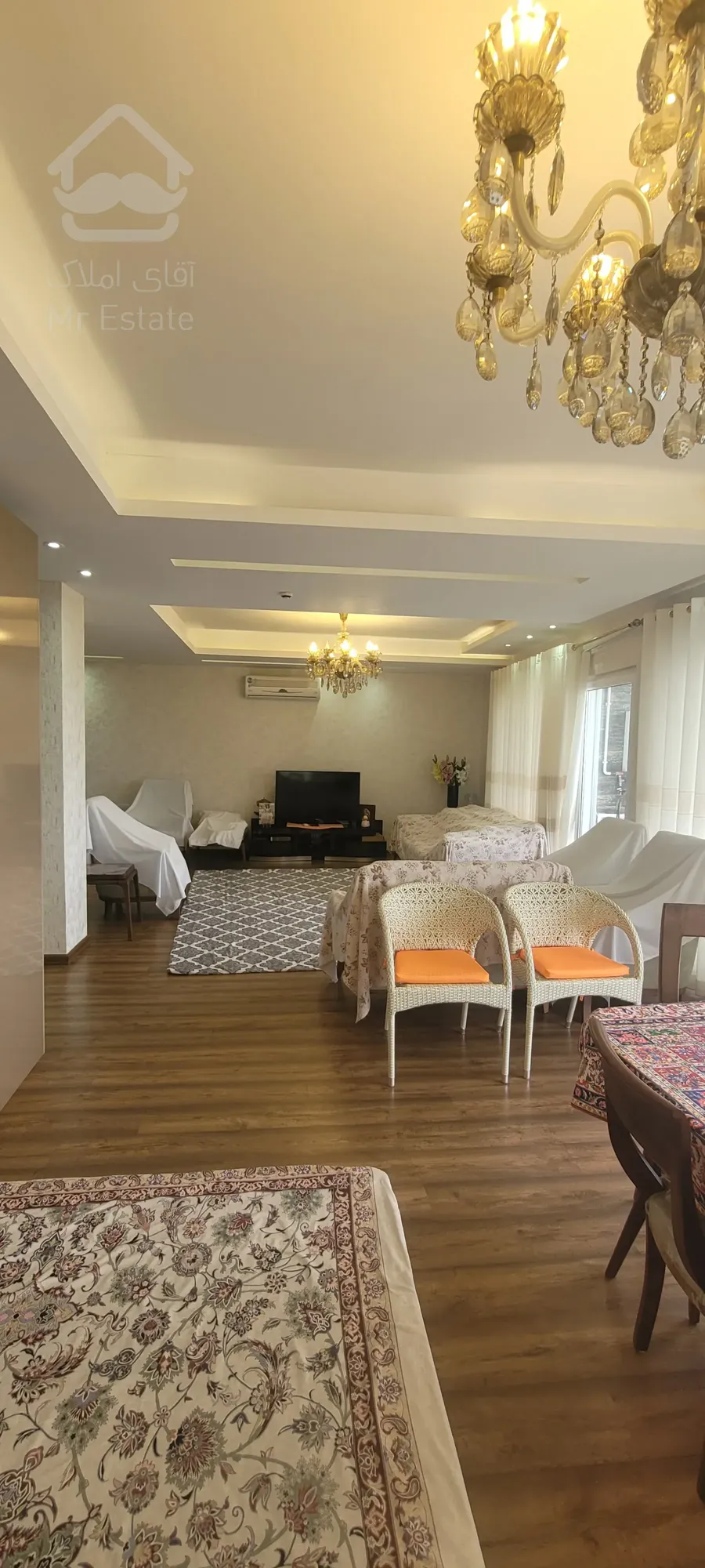 لوکیشن بی نظیر کوه و دریا