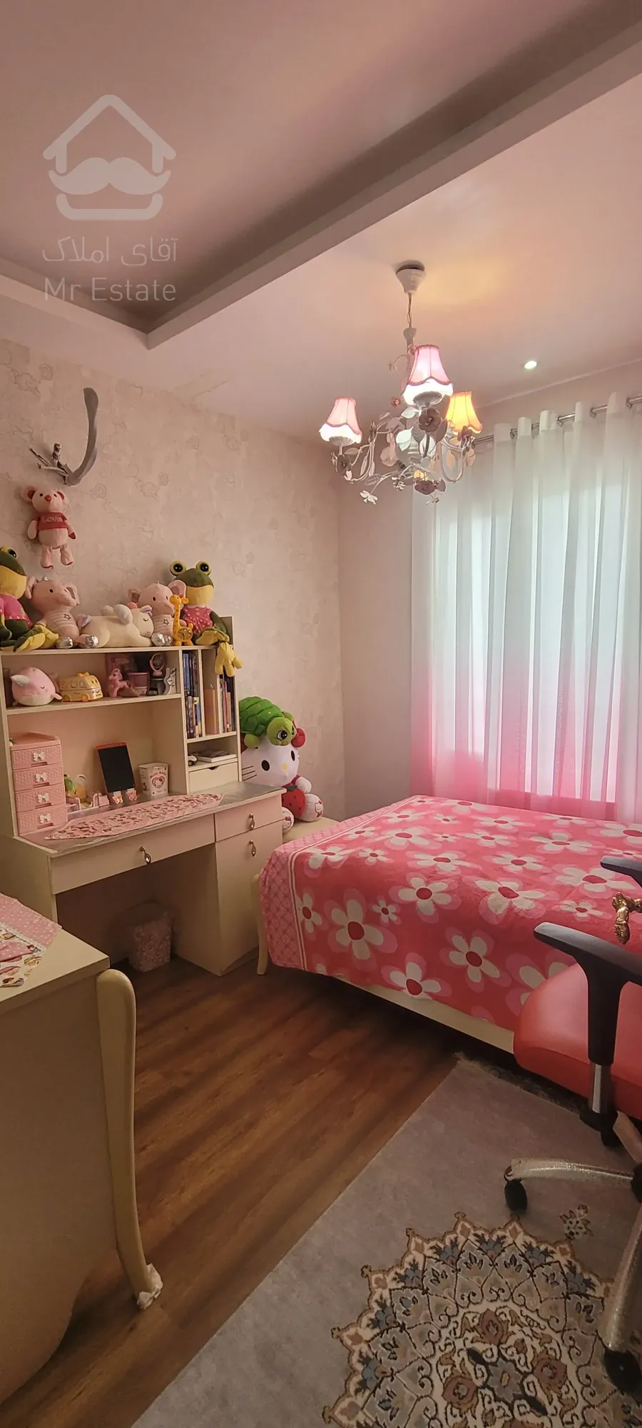 لوکیشن بی نظیر کوه و دریا