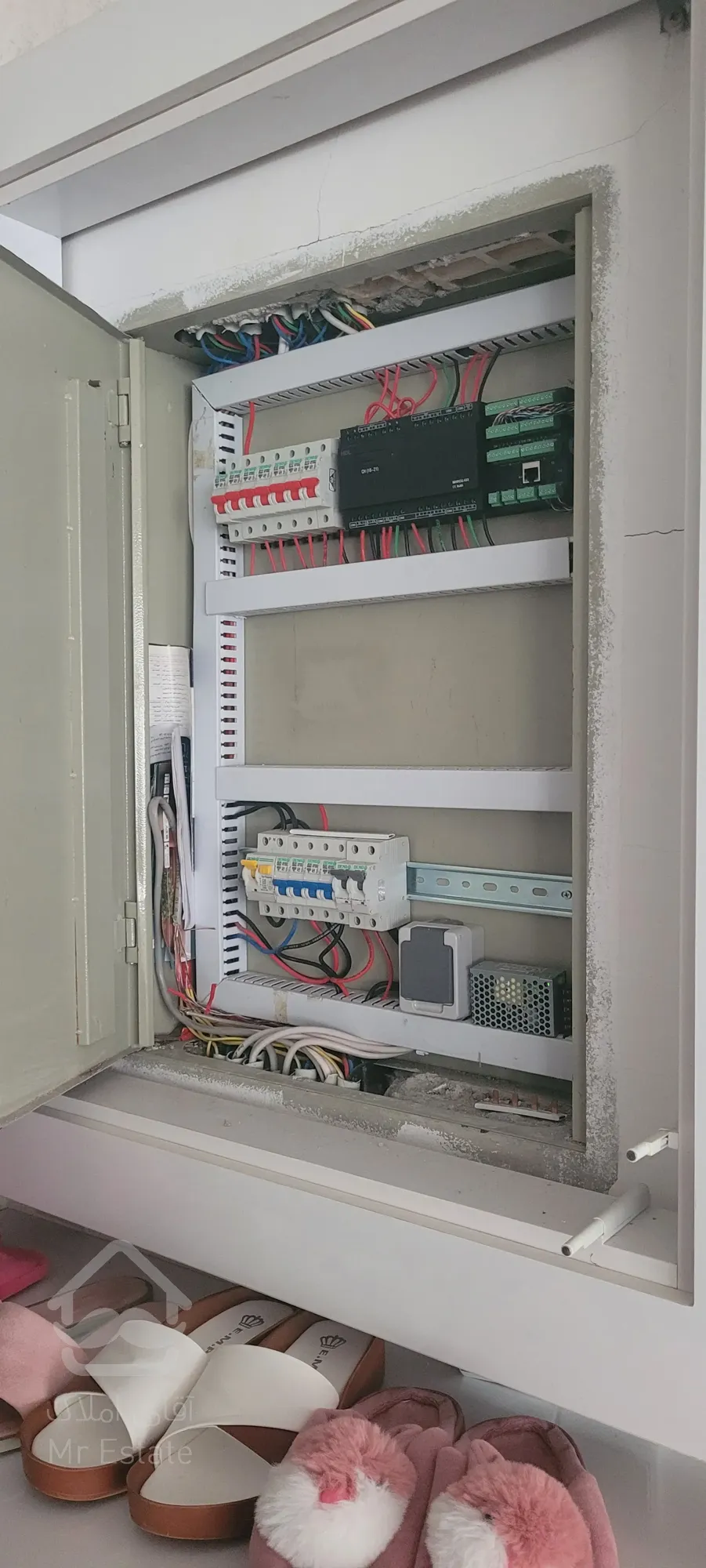 لوکیشن بی نظیر کوه و دریا