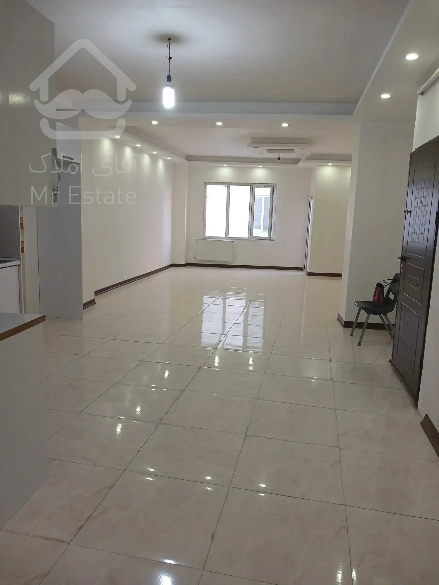 فروش واحد ۱۲۵ متری صفر