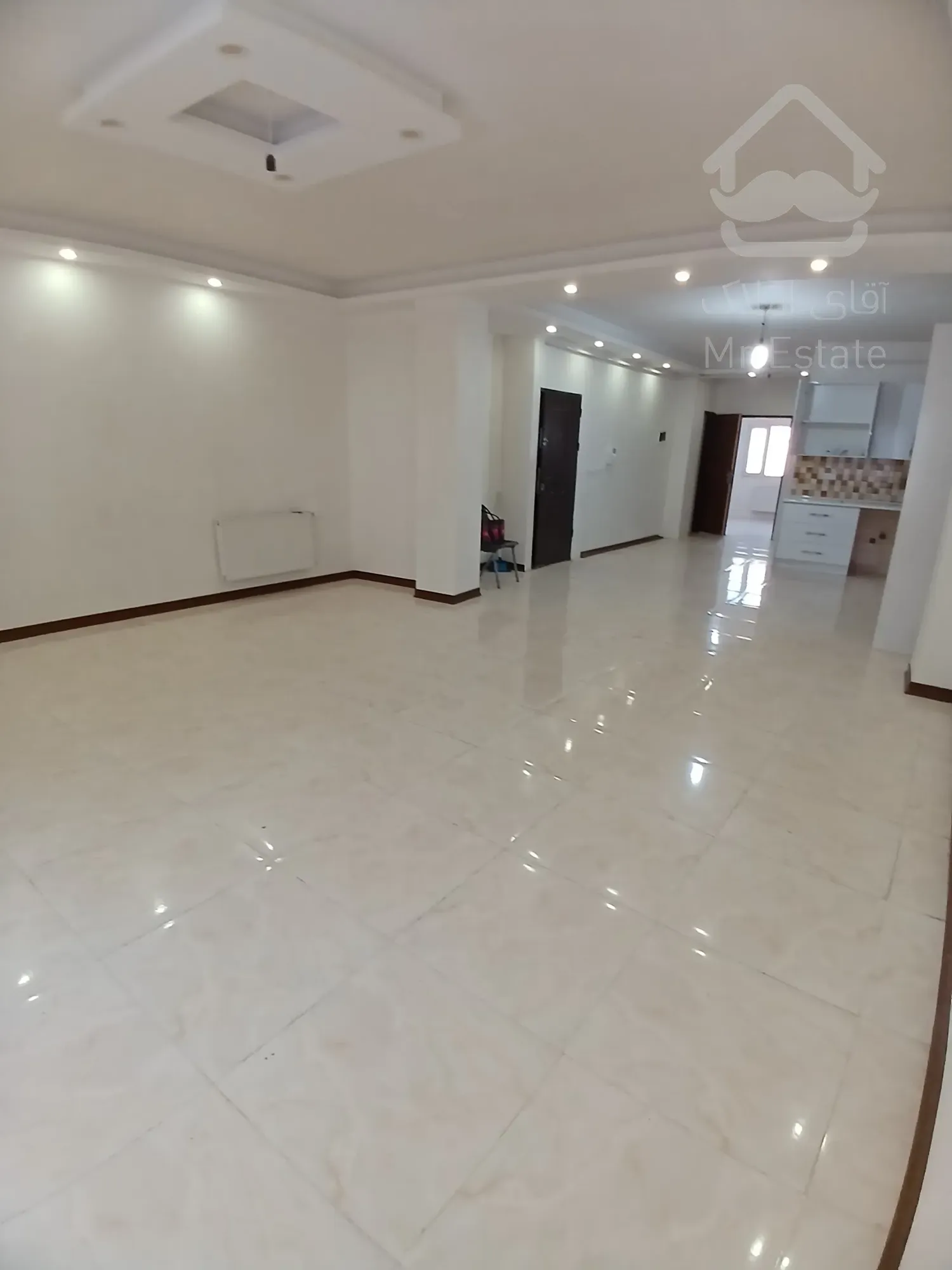 فروش واحد ۱۲۵ متری صفر