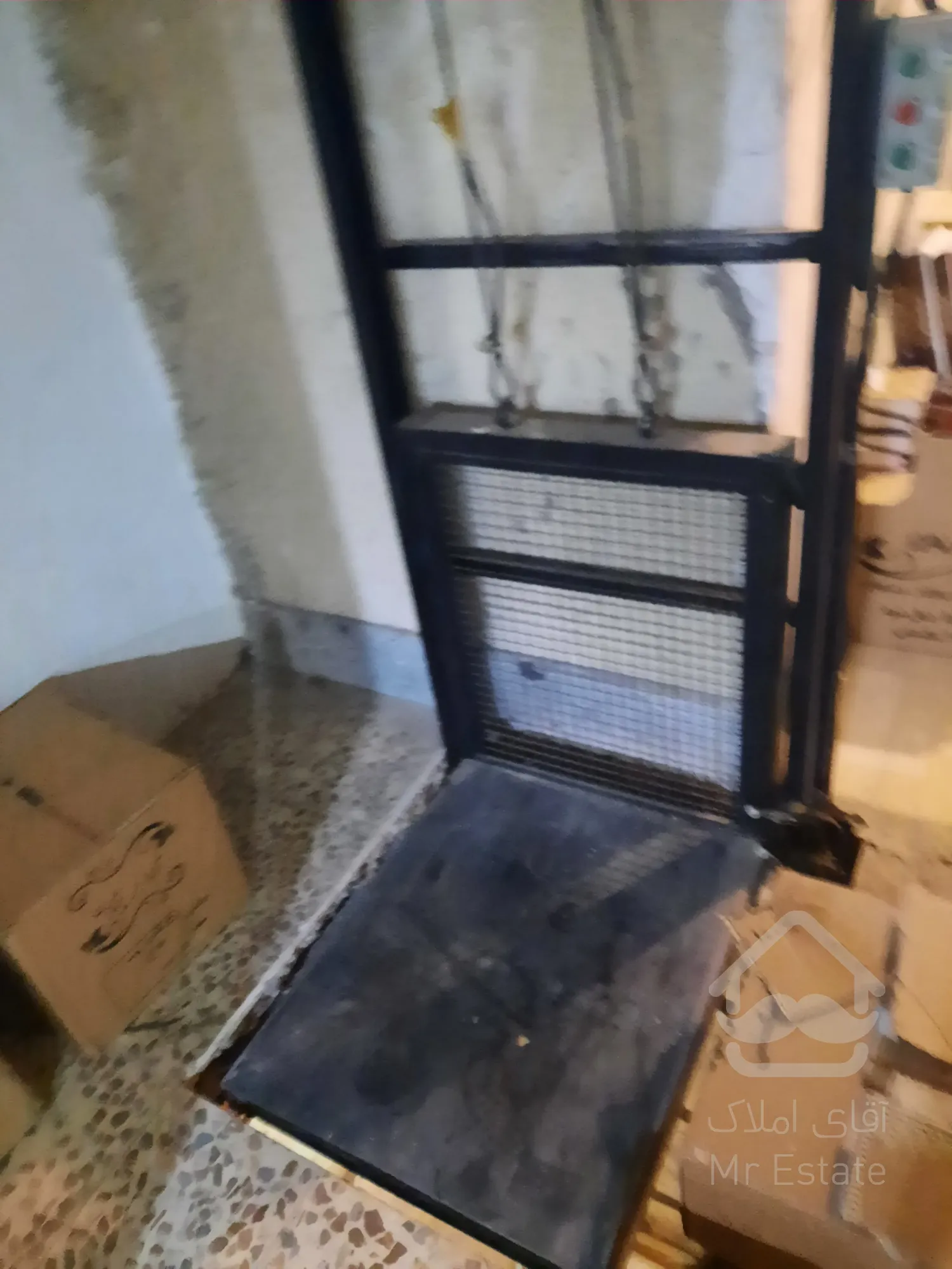 کارگاه و انبار سند شش دانگ