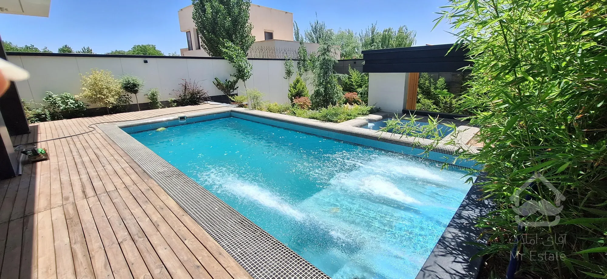 ویلا نوساز لوکس ۳ خواب مستر کردان