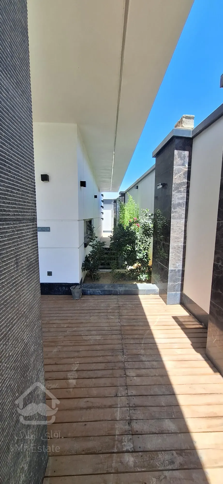 ویلا نوساز لوکس ۳ خواب مستر کردان