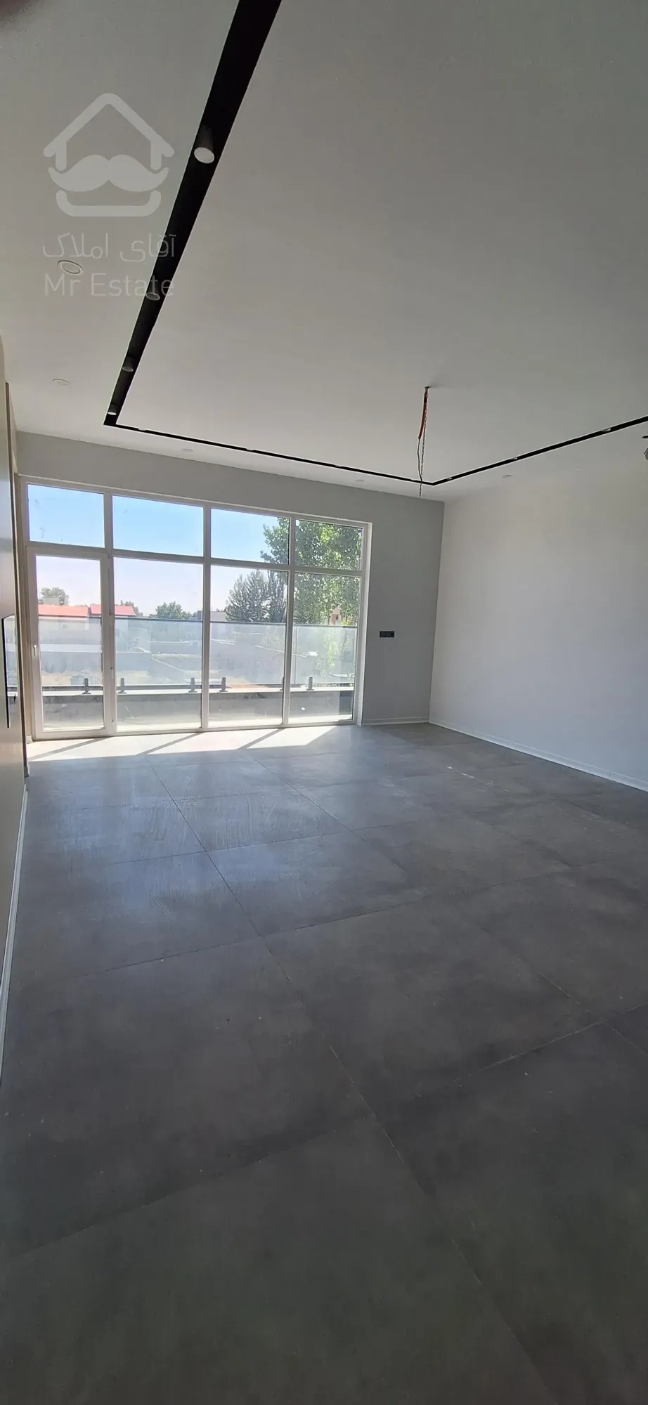 فروش باغ ویلا نوساز سه خواب مستردار لوکس کوهسار-کردان