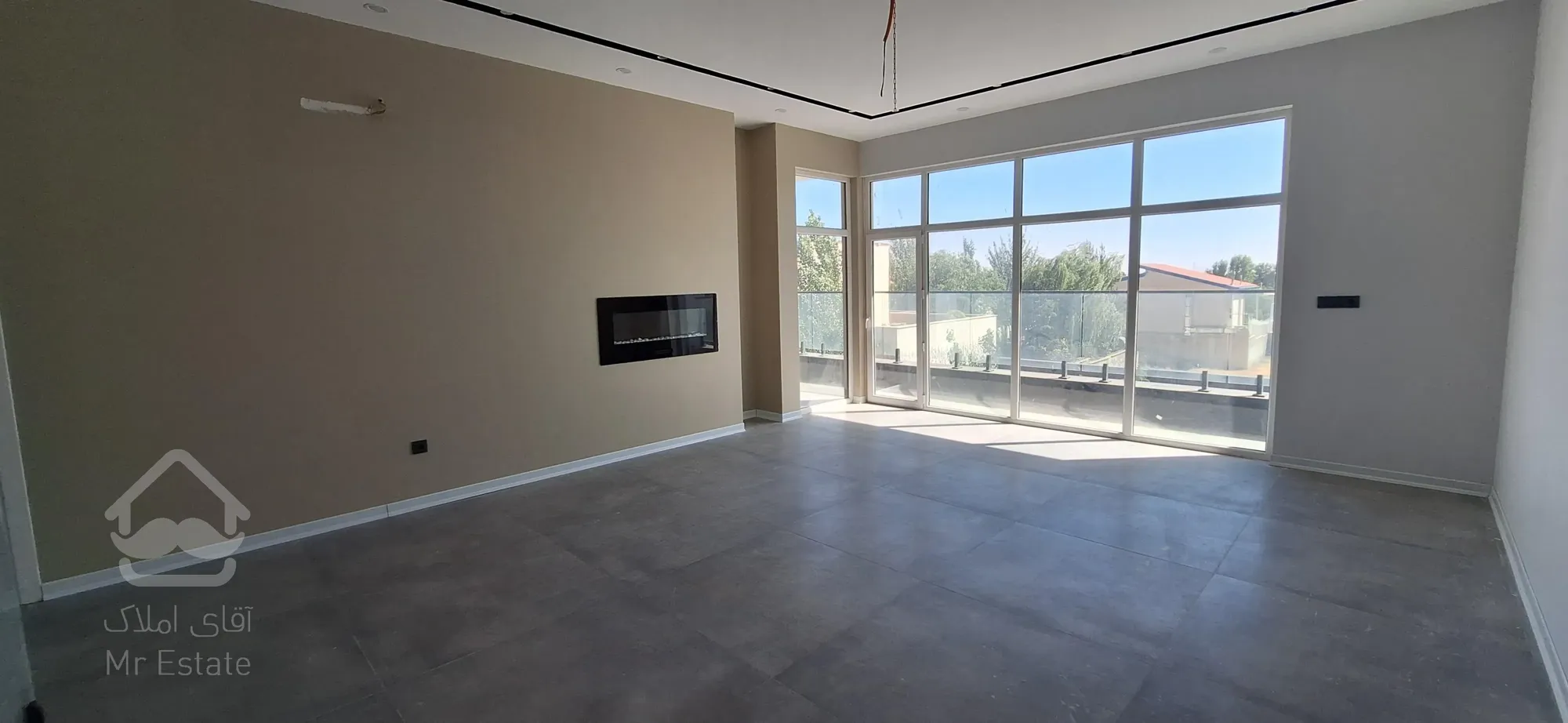 فروش باغ ویلا نوساز سه خواب مستردار لوکس کوهسار-کردان