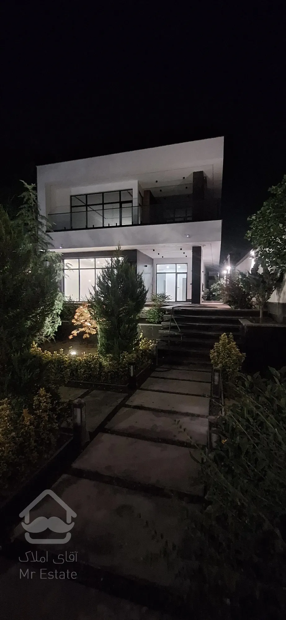 فروش باغ ویلا نوساز سه خواب مستردار لوکس کوهسار-کردان