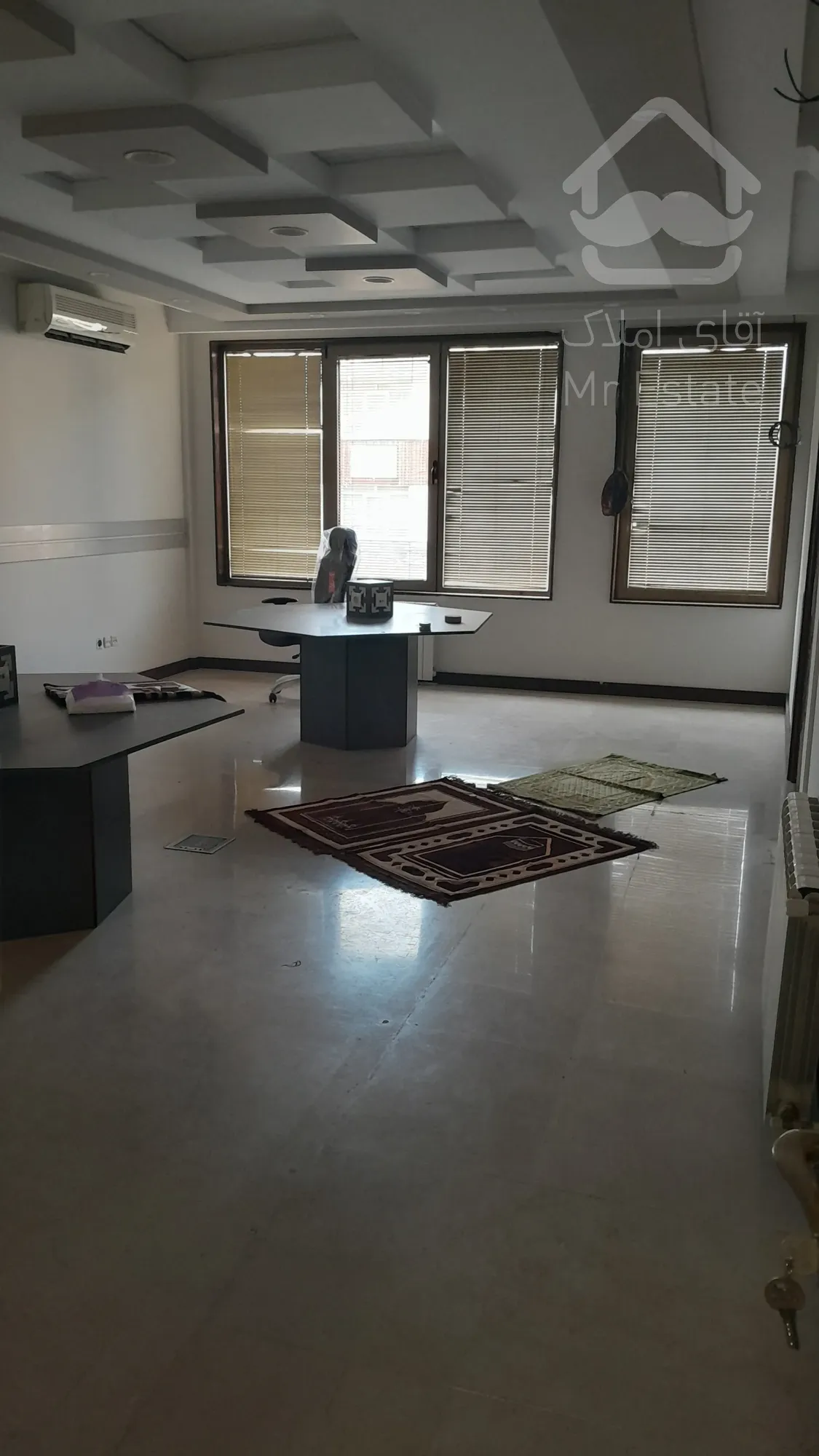 ۲۰۰ متر سند اداری اجاره مطهری