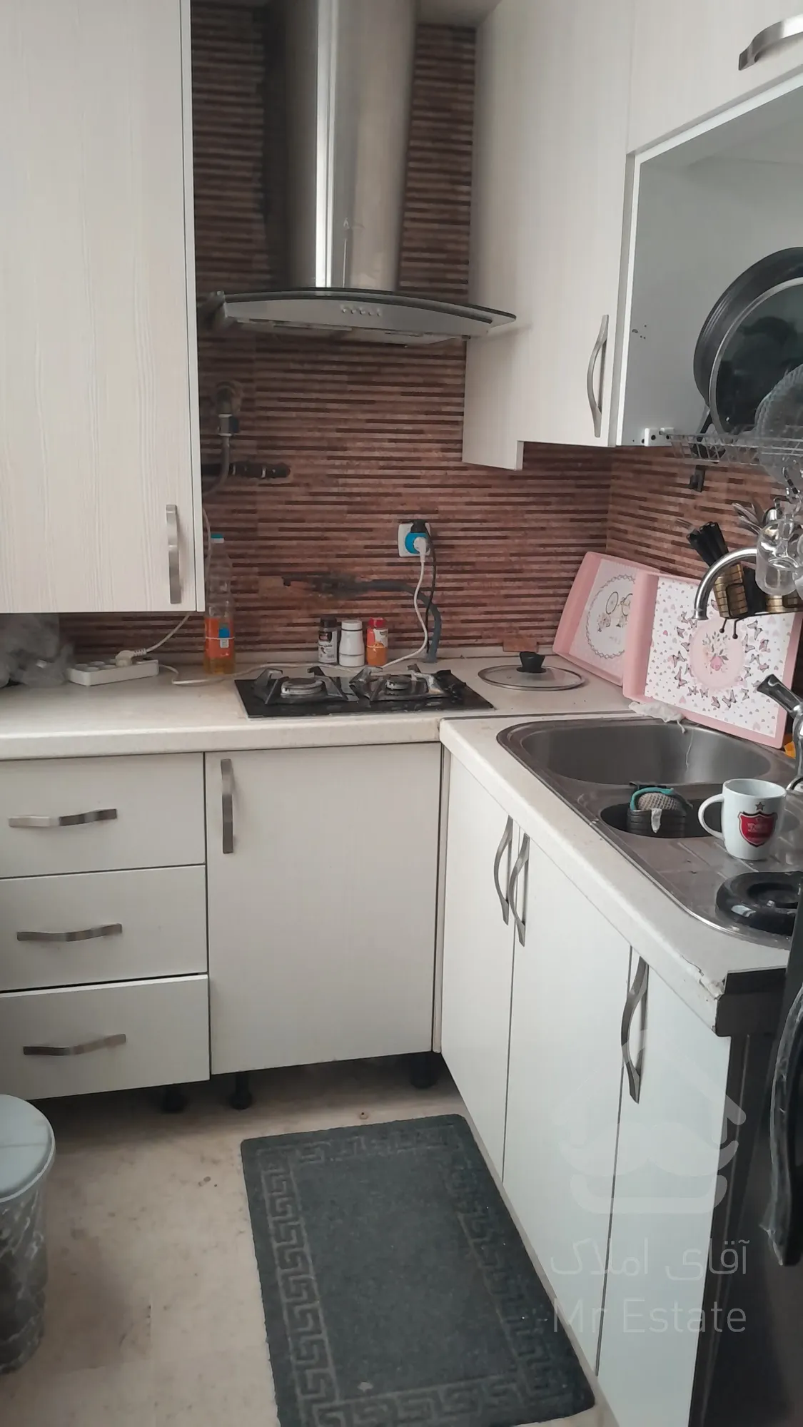 ۲۰۰ متر سند اداری اجاره مطهری