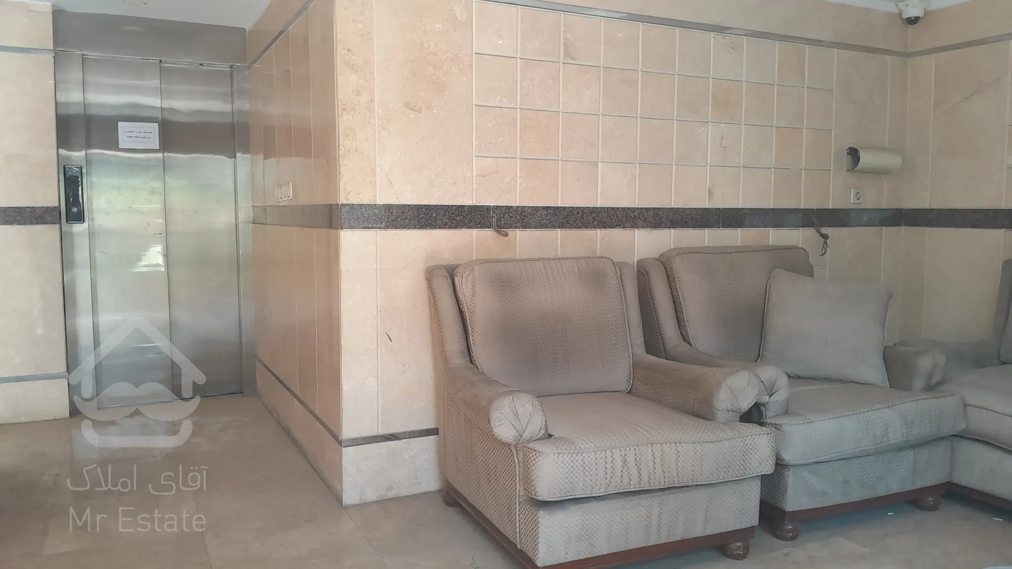 ۲۰۰ متر سند اداری اجاره مطهری