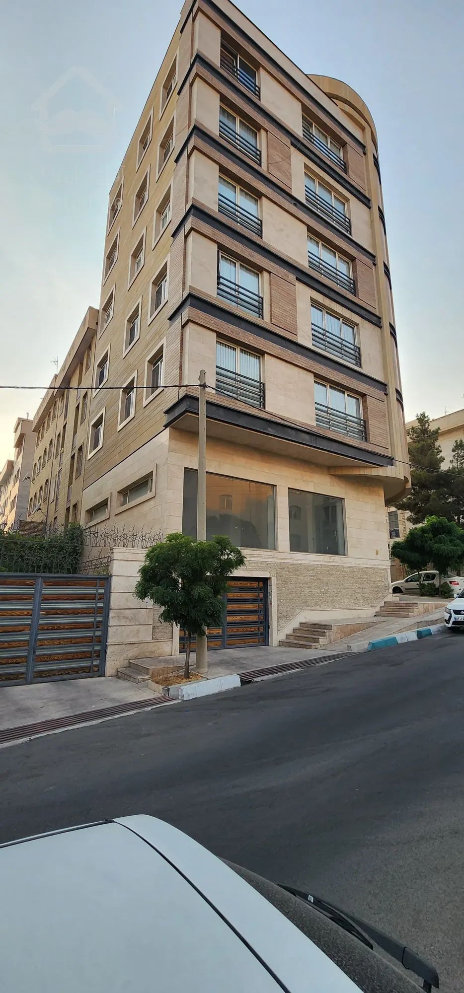 فروش فوری تجاری به علت نیاز مالی