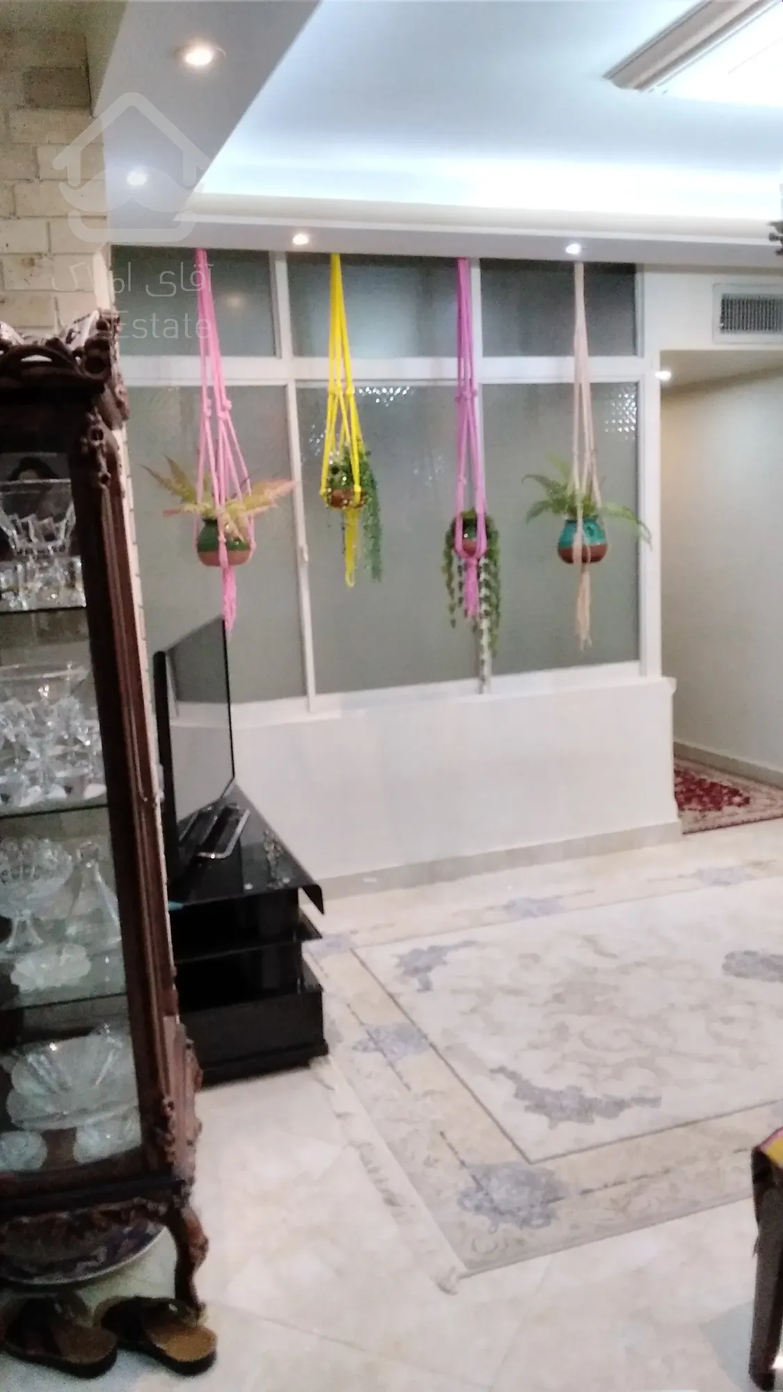 خونه بازسازی شده با شرایط عالی