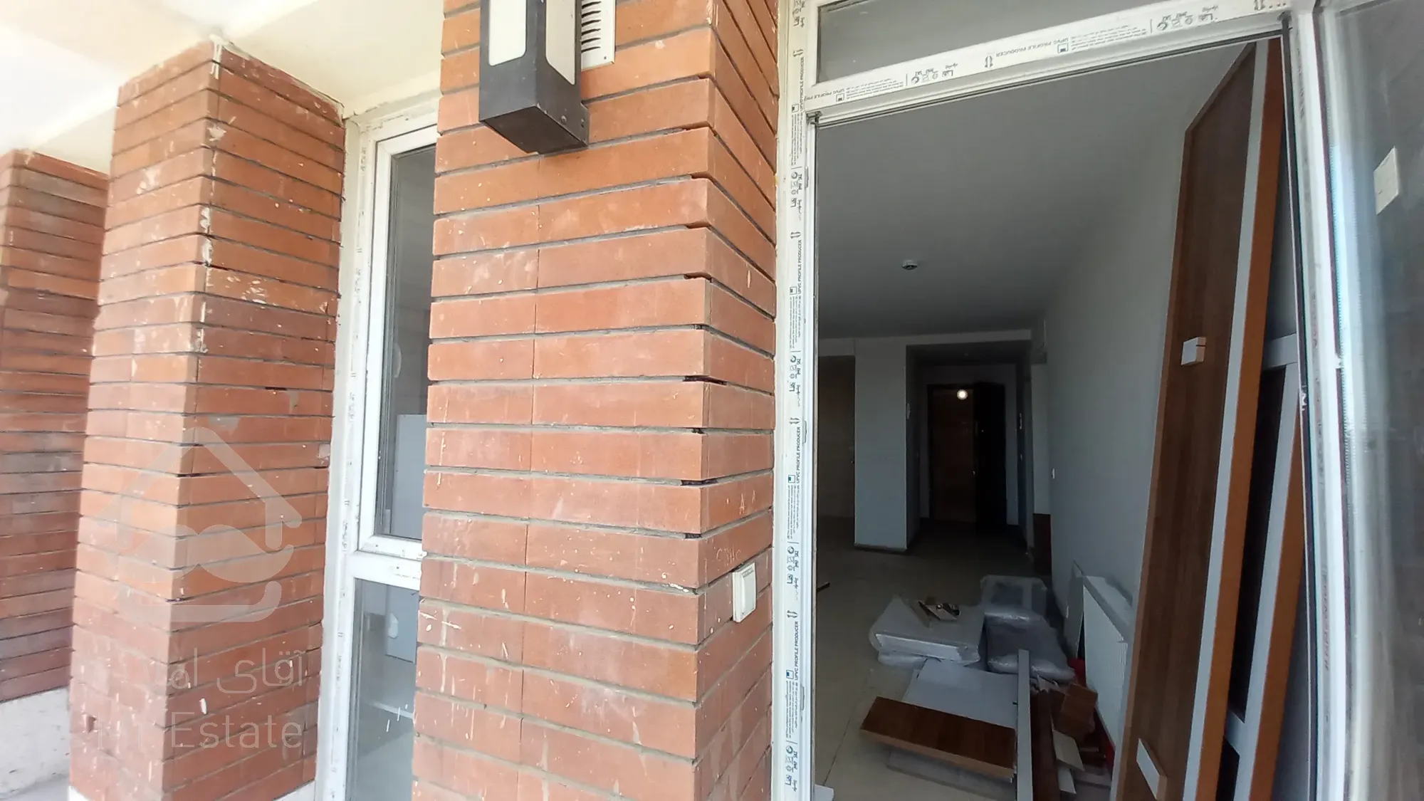 ۱۱۸متری نوساز مرکزشهر