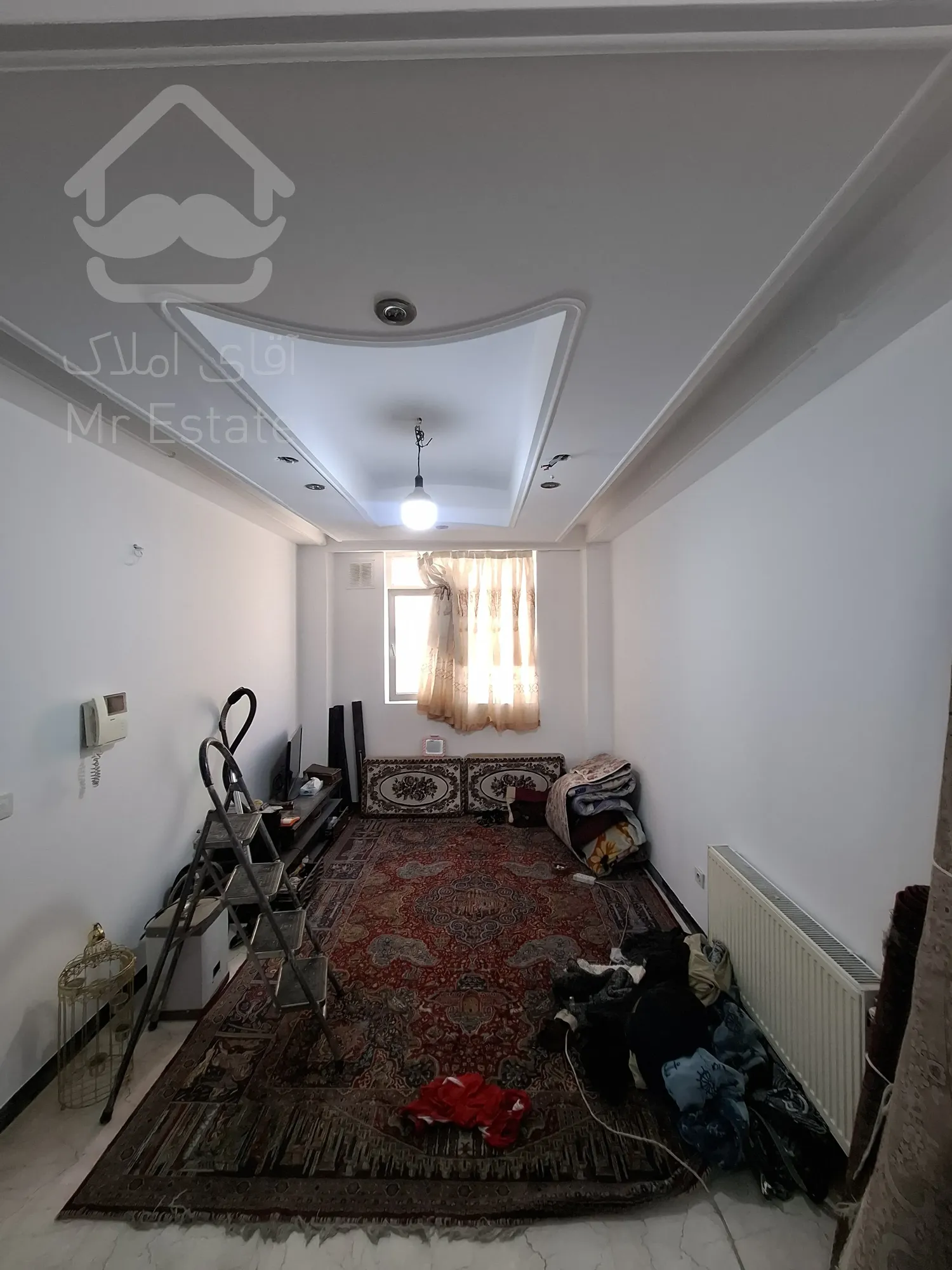 ۵۰ متری طبقه چهارم از ۴تا تک واحدی انباری کاذب