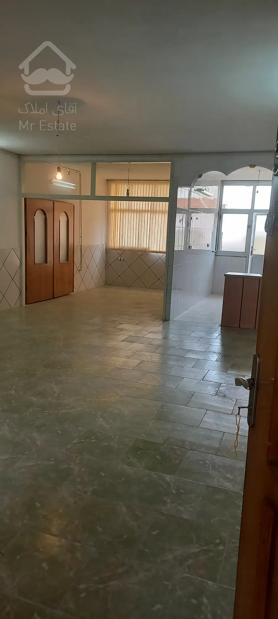 اجاره آپارتمان ۱۱۰ متری در کوجان، خ شهیدان کاظمی، ۸ متری دوم