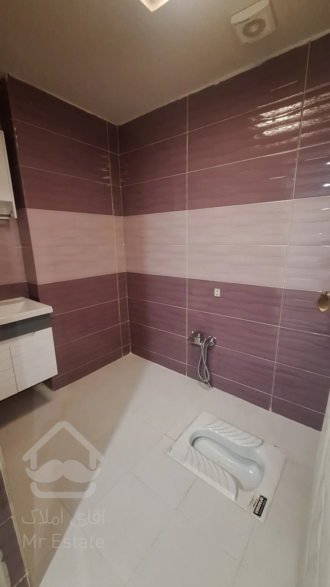 اجاره ۱۰۰متر لوکس دوخواب فول فردوس غرب.بهار شمالی