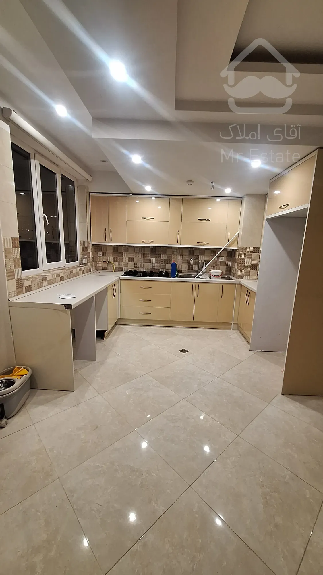 اجاره ۱۰۰متر لوکس دوخواب فول فردوس غرب.بهار شمالی