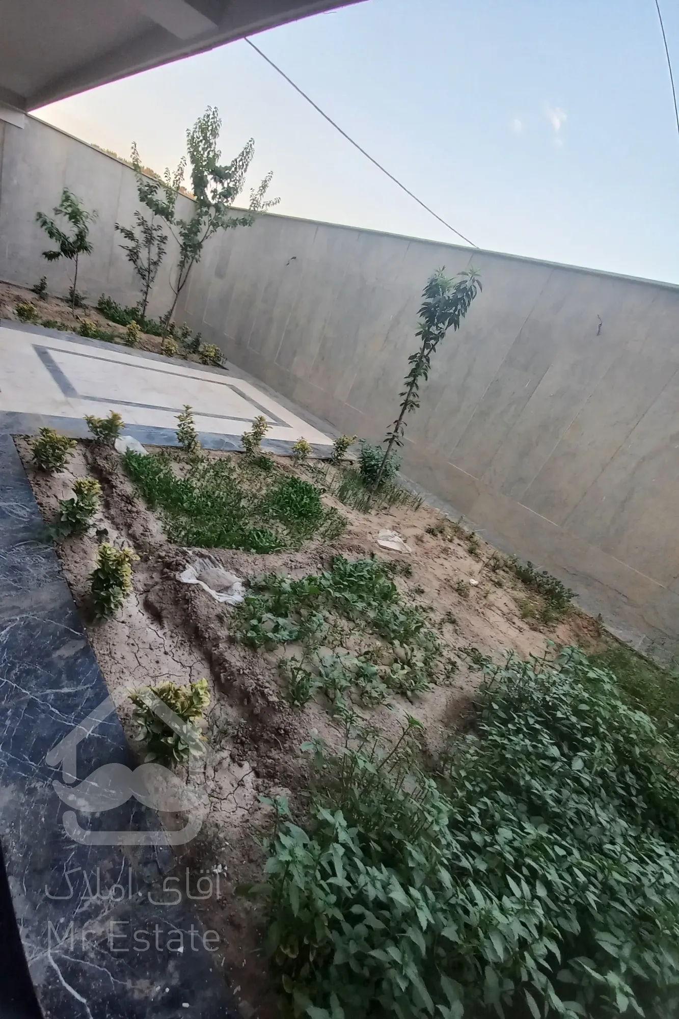 خانه فروشی دو طبقه