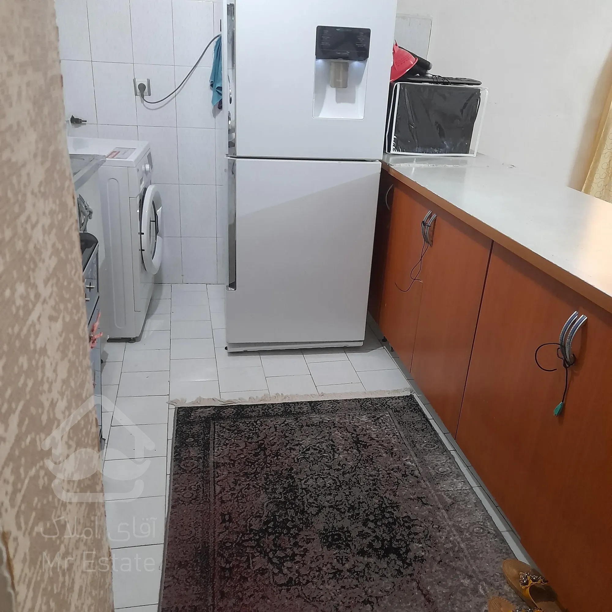 آپارتمان ۶۴ متری تمیز آسانسور پارکینگ انباری