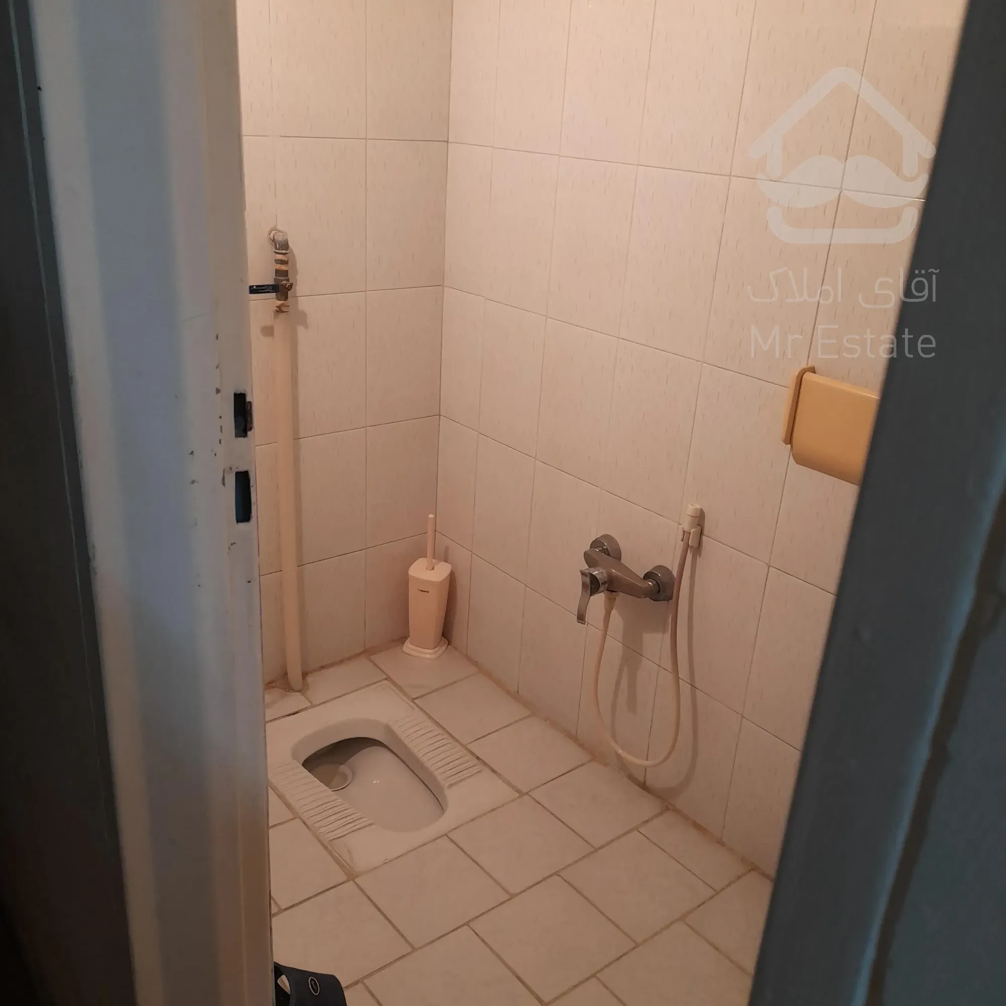 آپارتمان ۶۴ متری تمیز آسانسور پارکینگ انباری