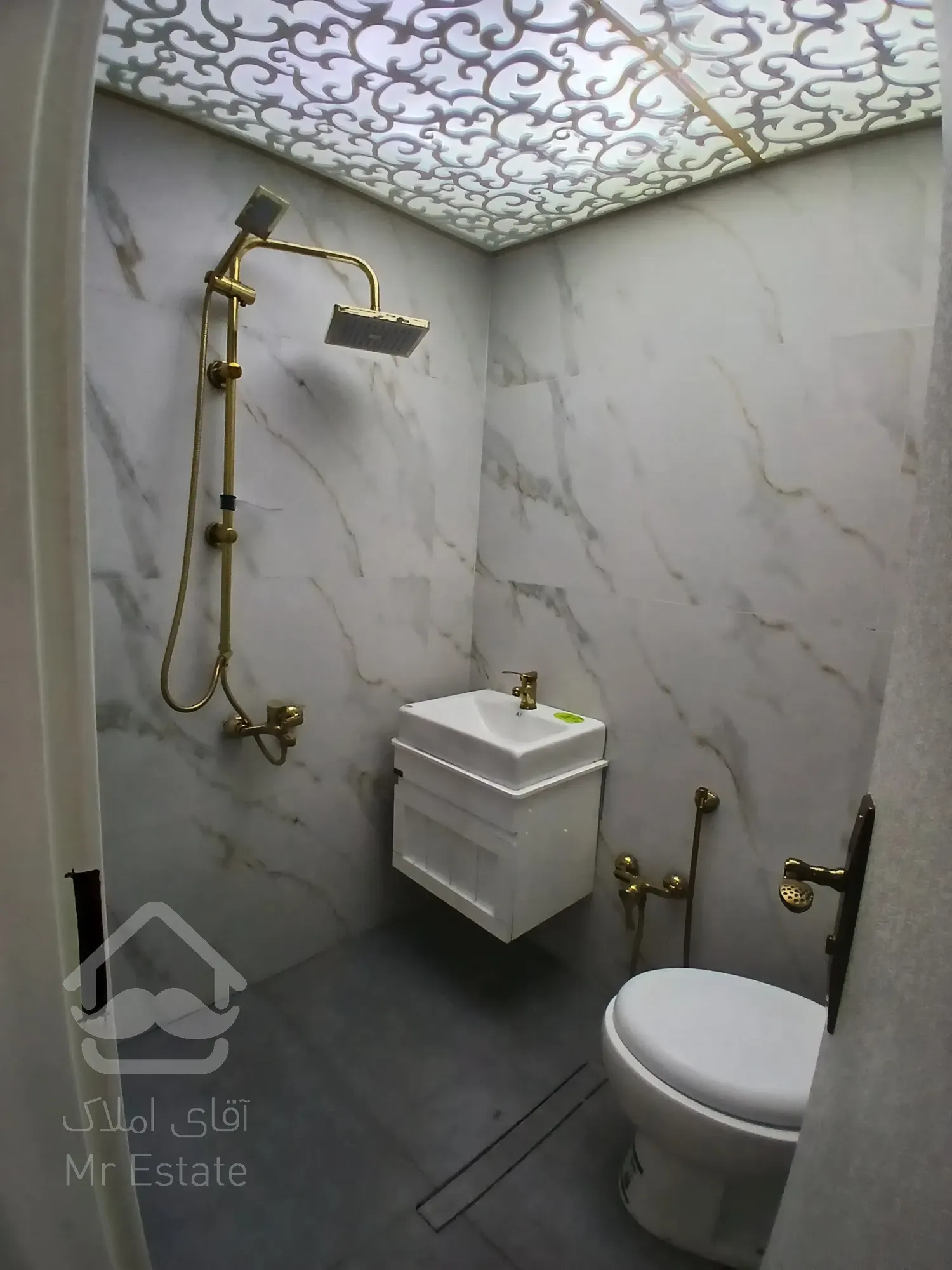 فروش آپارتمان ۶۹ متری در تهران