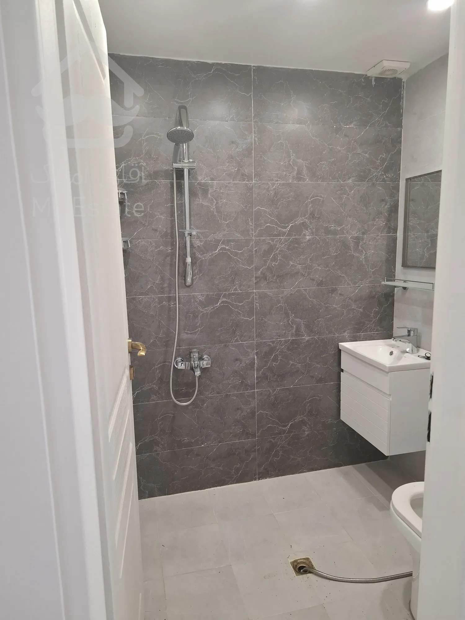 واحد ۱۱۸متری دوخوابه بازسازی شده اکازیون در دهکده المپیک