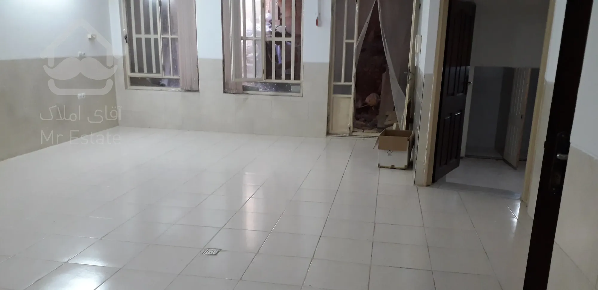 نیم طبقه دو خواب   بلوار ایت الله خامنه ای