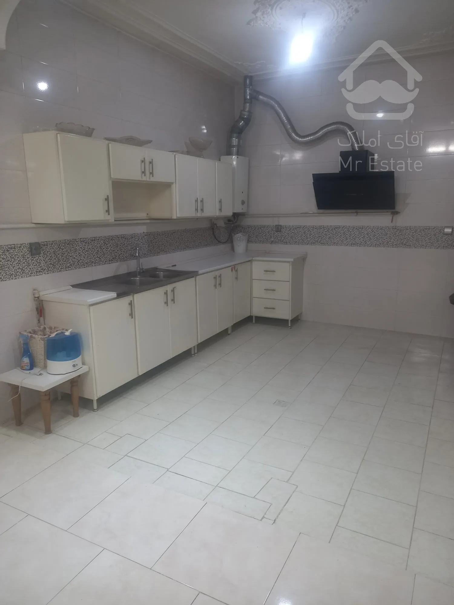 اجاره طبقه دوم دوخواب با آسانسور