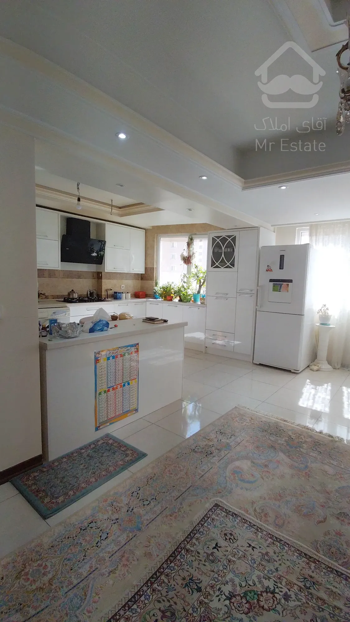 ۱۲۷متر /۳ خواب /فروش فوری/نورگیر عالی