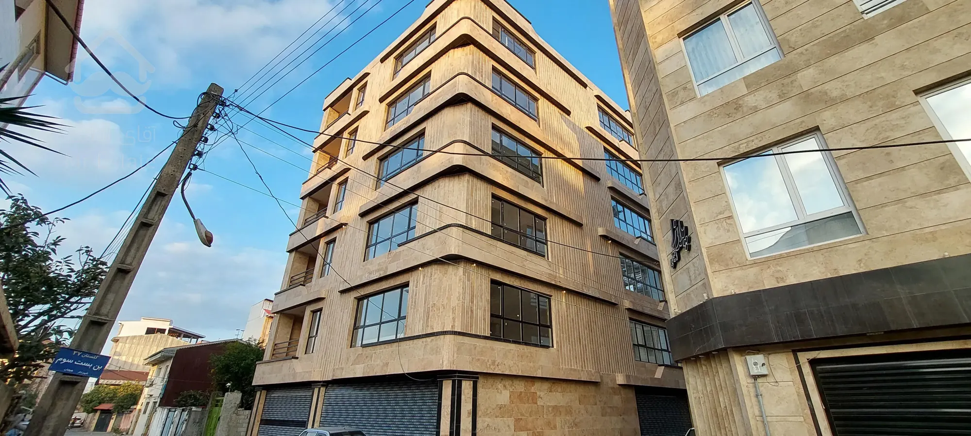 فروش آپارتمان ۱۰۰ متری لوکس در نزدیکی استخر لاهیجان