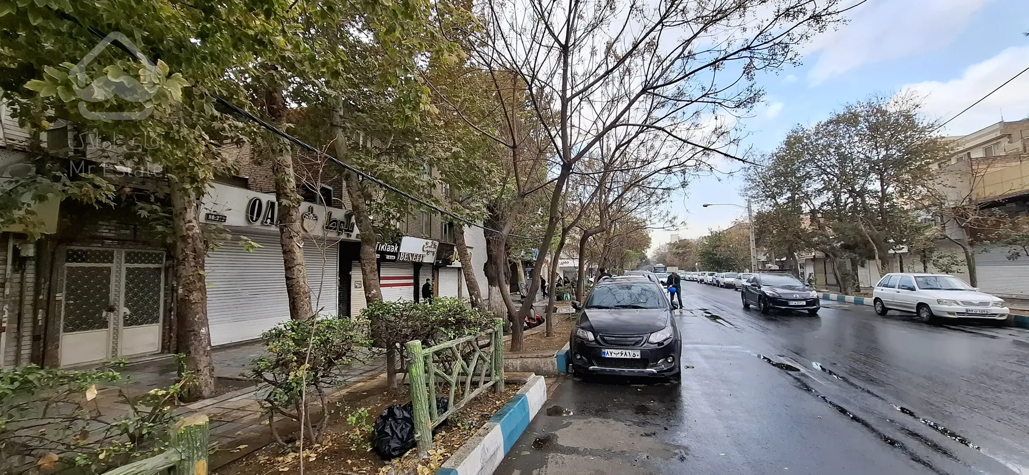 ملک با موقیت تجاری متراژ 202 متر مناسب بساز و بفروش ها