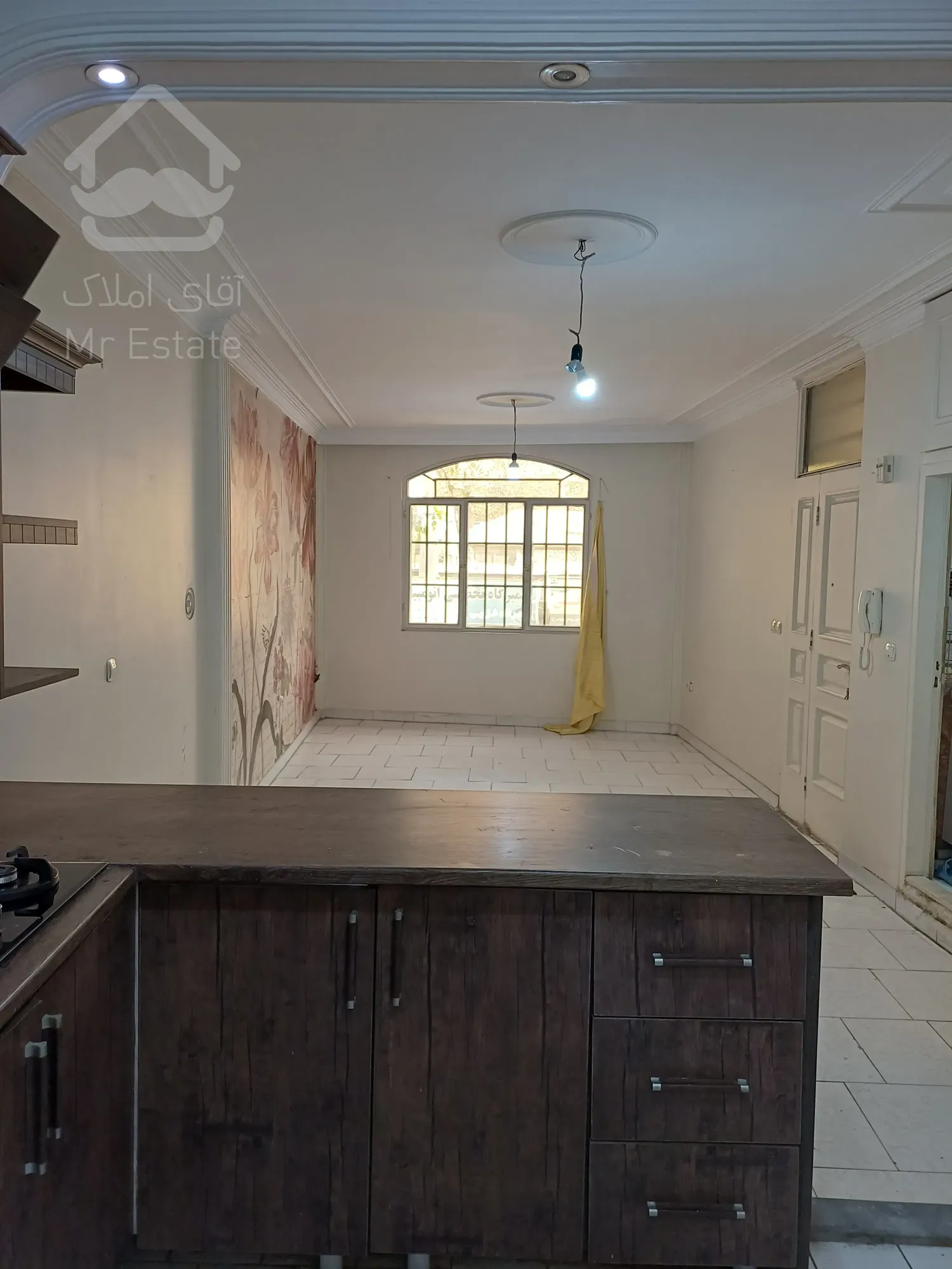 48متر اول خیابان تاجری