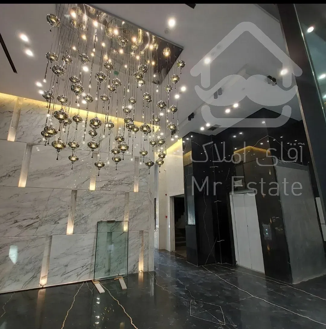 آفر ویژه فروش ۱۲۰متر آپارتمان لوکس/ چیتگر