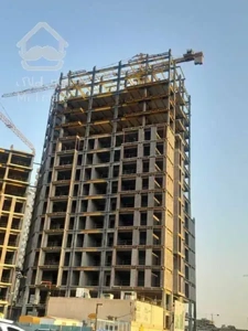 ثبت نام واحدهای ۸۰ متری برج هایپرلکوس دور دریاچه