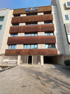 140 متر سند اداری فول لوکس بر اصلی مطهری