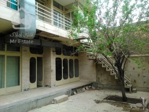 فروش کلنگی ۲۲۱ متر محدوده خرم تراکم ۴ و پیلوت