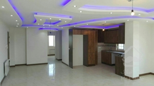 رهن و اجاره آپارتمان 120 متری دریاچه چیتگر دارای سالن قابل چیدمان شیک و لاکچری