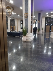 فروش واحد اداری 360 متری فلت در پارک اداری رونیکاپالاس/امکانات شگفت انگیز اداری