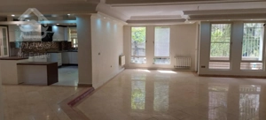 پاسداران 170 متری خوش چیدمان با نور فراوان