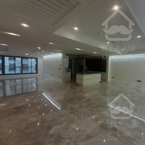 180 متر لوکیشن تاپ هروی کلید نخورده