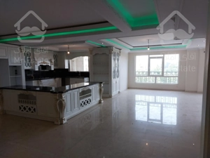 142 متر لوکیشن تاپ پاسداران