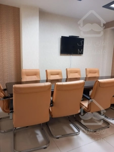 100 متر واحد اداری تاپ لوکیشن هروی