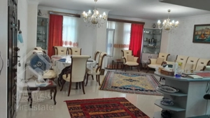 ۱۳۰ متر . ۳ خوابه . درخشان