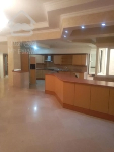 ۳۰۱ متر /۴خواب/کامرانیه شمالی