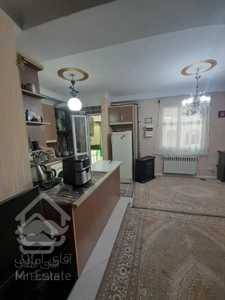 ۴۲متر طبقه۳ آسانسوردار