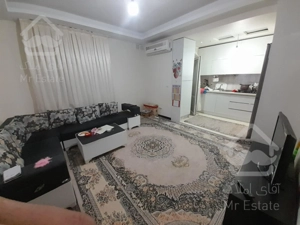 ۵۰متر طبقه اول آسانسوردار